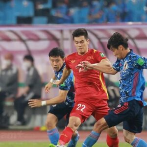 cầu thủ khỏe nhất Việt Nam